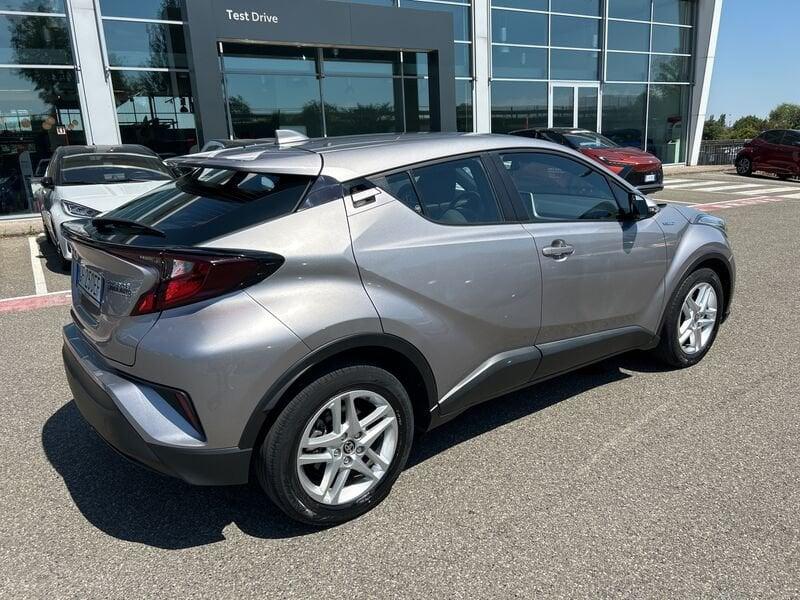 Toyota C-HR C-HR 1.8 Hybrid E-CVT Active
