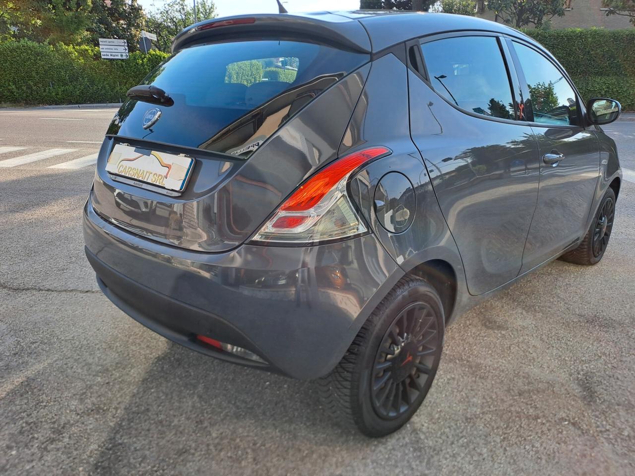 Lancia Ypsilon 1.3 MJT 16V 95 CV 5 porte S&S Gold