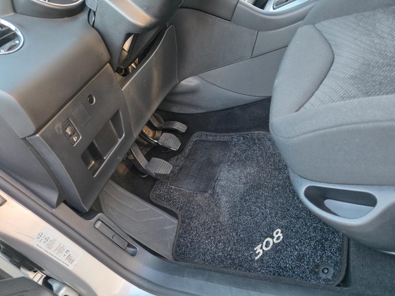 Peugeot 308 1.4 VTi 95CV perfetta e garantita 12 mesi