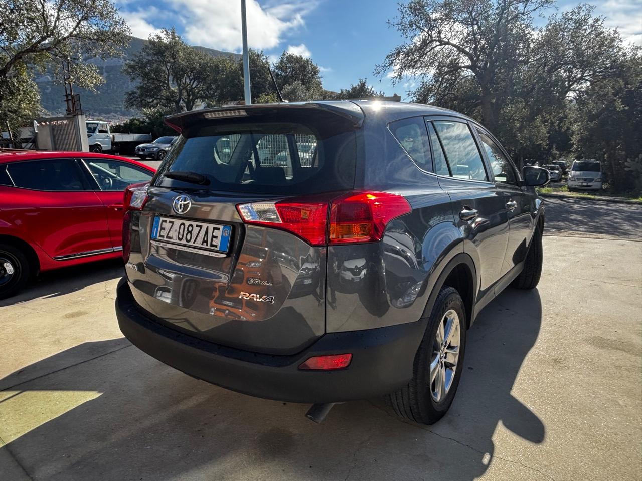 Toyota RAV 4 RAV4 2.0 D-4D 2WD