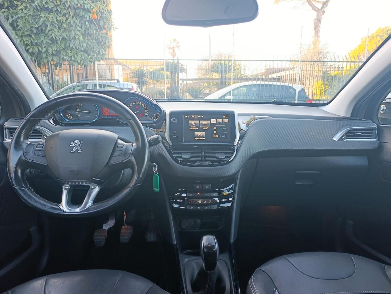 Peugeot 2008 1.6 e-HDi 100 Black Matt 2015