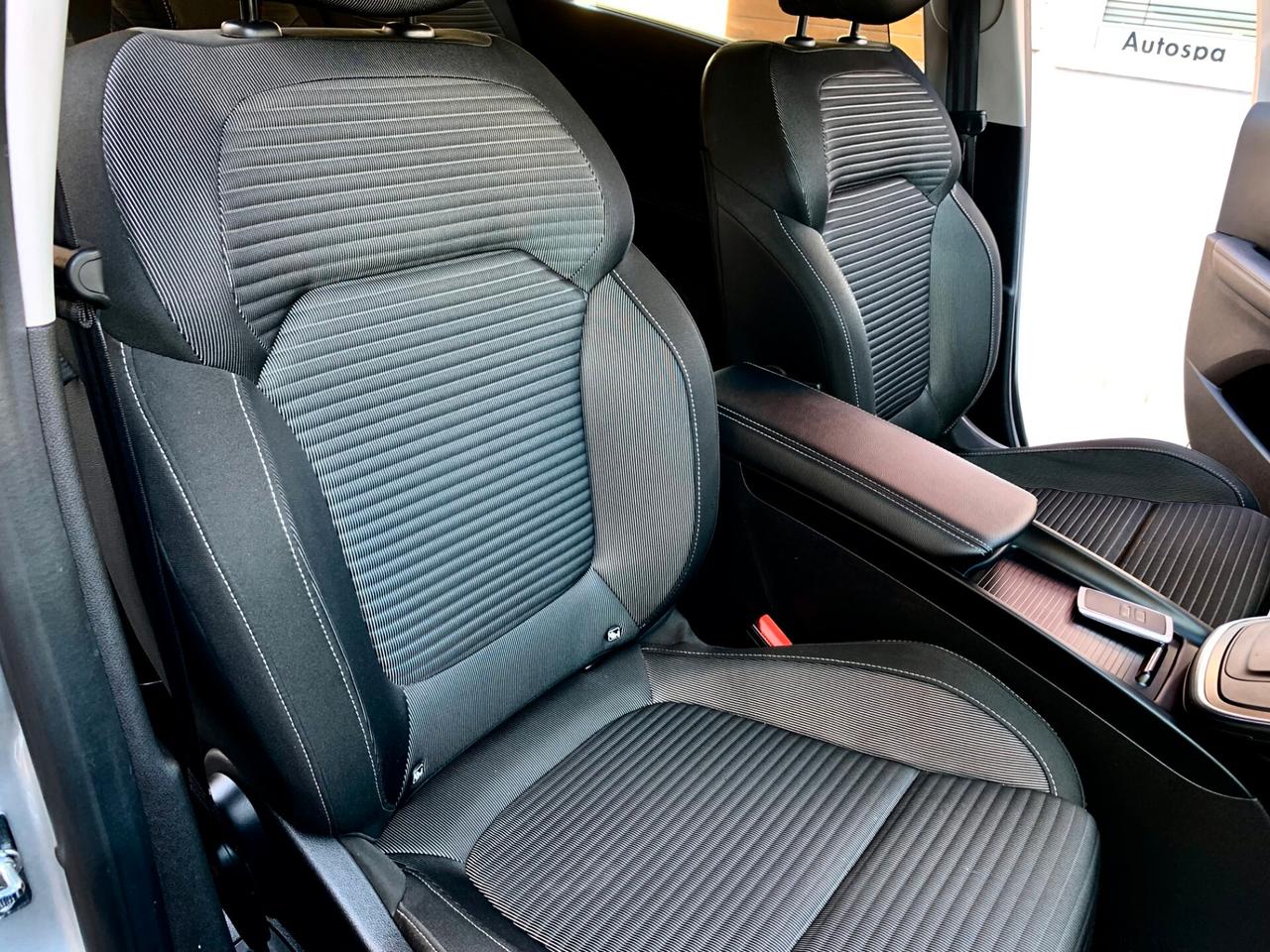 Renault Grand Scenic dCi 120 CV EDC Sport 7 POSTI