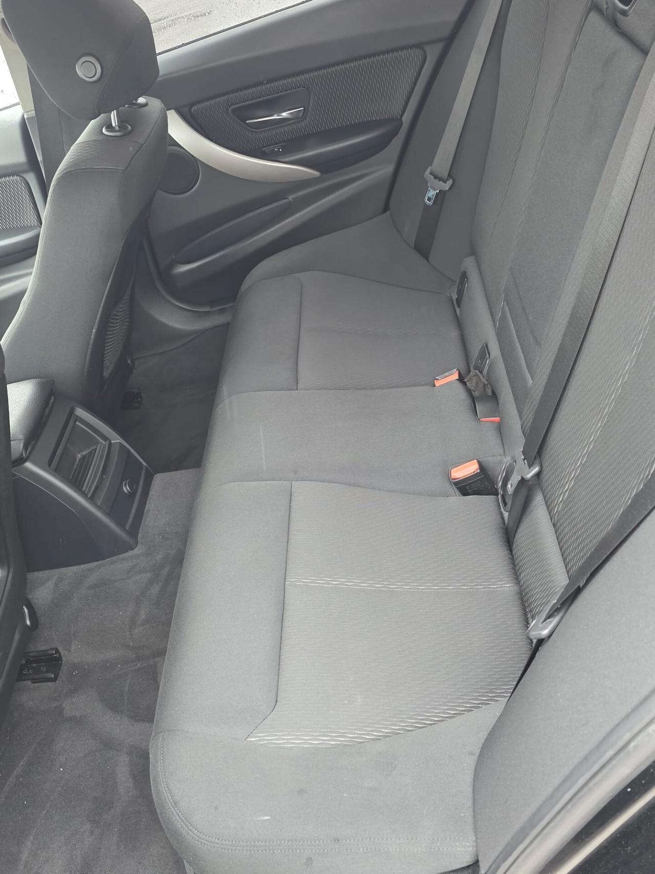 Bmw 318 318d Touring Business Advantage aut.