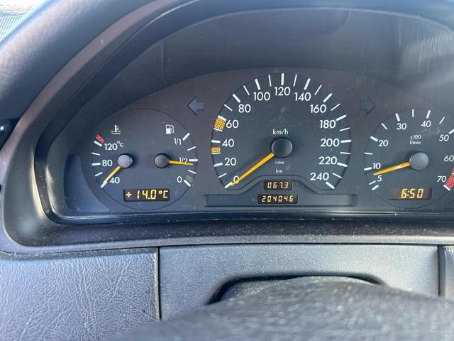 MERCEDES-BENZ E 200 204,046km MERCEDES Classe E cat Avantgarde