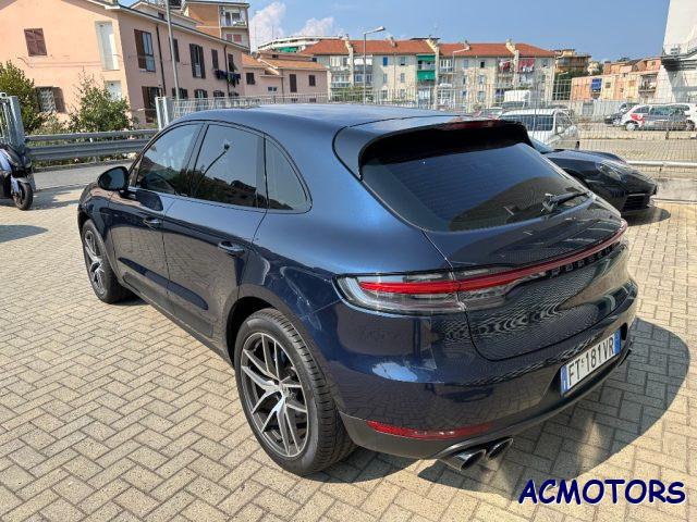 PORSCHE Macan 2.0