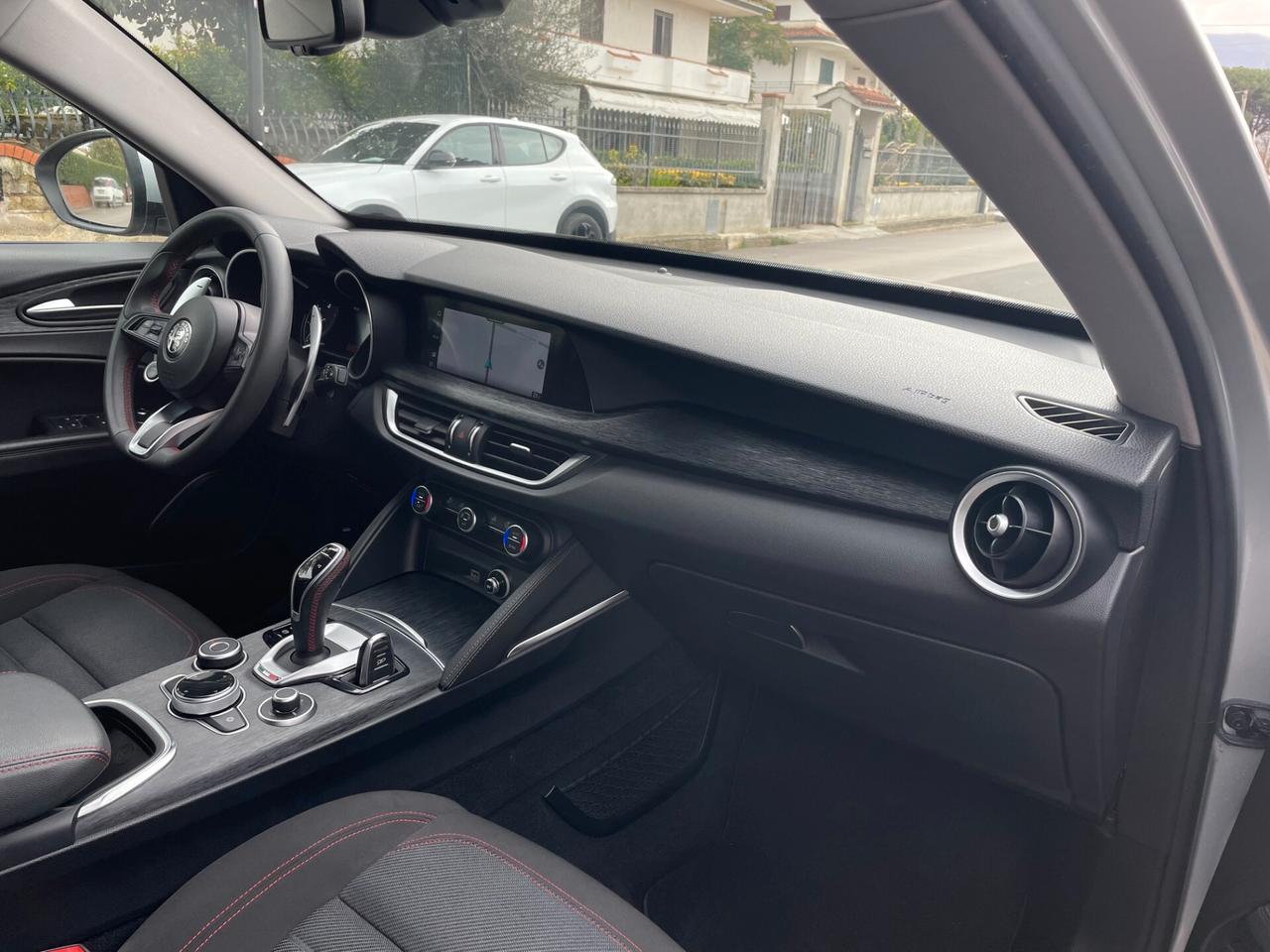 ALFA ROMEO Stelvio 2.2 190CV AT8 Q4 BUSINESS