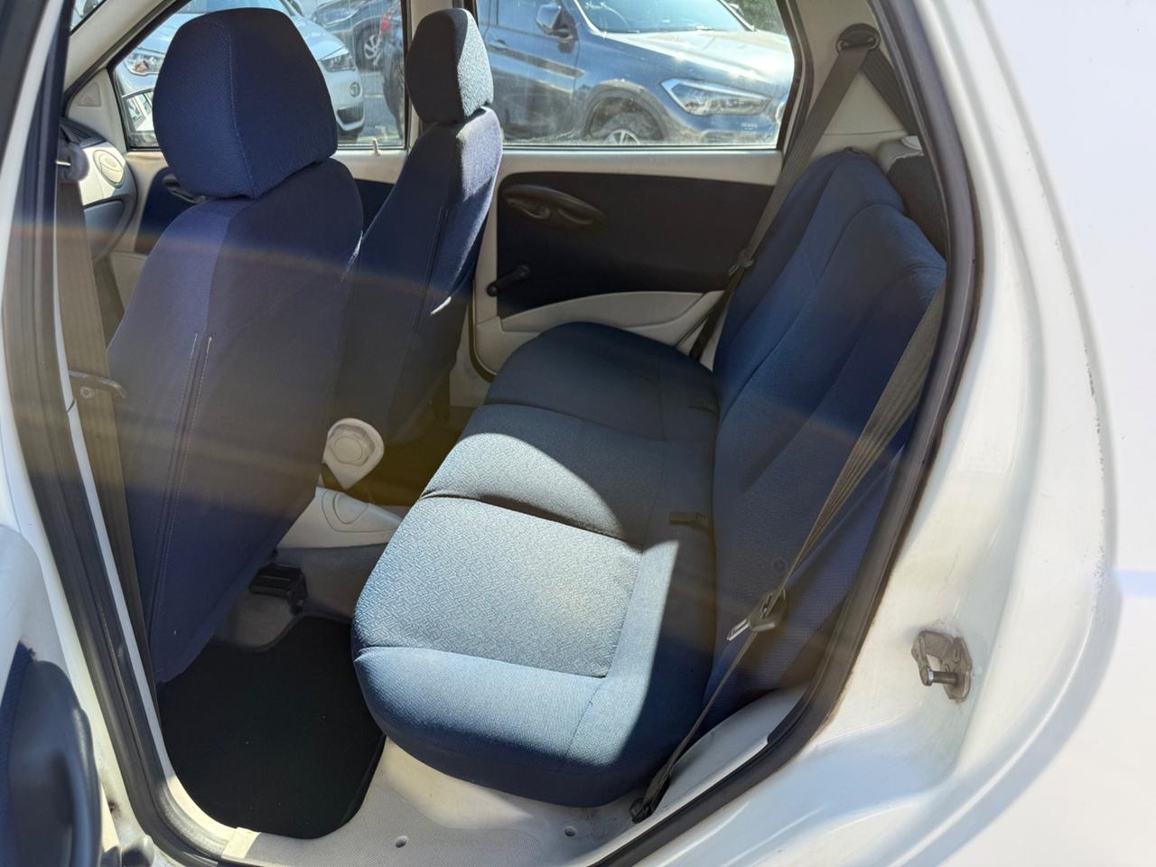 Fiat Punto 1.2i 16V cat 5 porte ELX