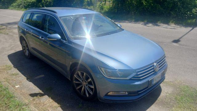 VOLKSWAGEN Passat 2.0 TDI DSG Business BlueMotion Technology