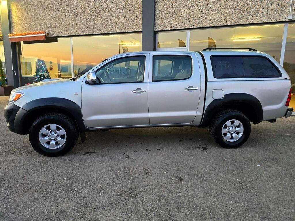 Toyota Hilux 3.0 D-4D 171CV IN PERFEZIONE TOTALE!