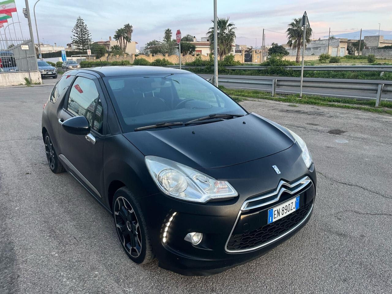 Ds DS3 DS 3 1.4 HDi 70 Just Black Unipro 2012
