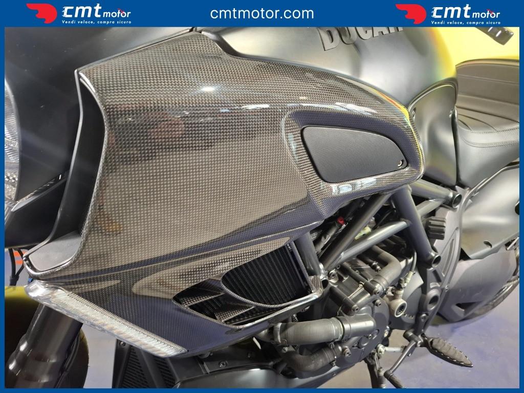 Ducati Diavel 1200 - 2013
