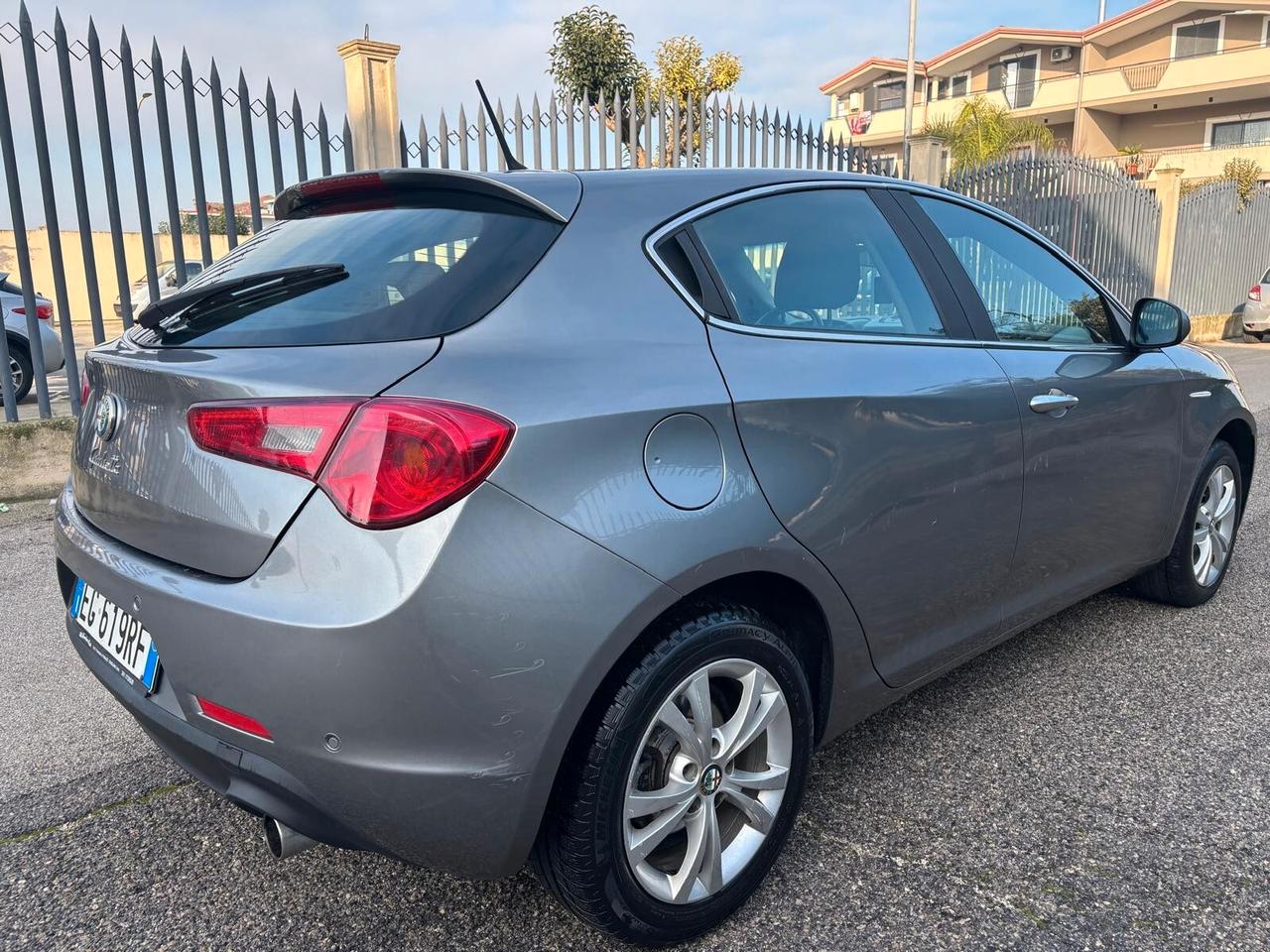 Alfa Romeo Giulietta 2.0 JTDm-2 140 CV Exclusive ANNO 2011