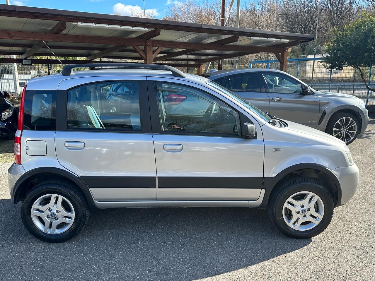 Fiat Panda 1.3 MJT 16V 4x4 Climbing gancio traino