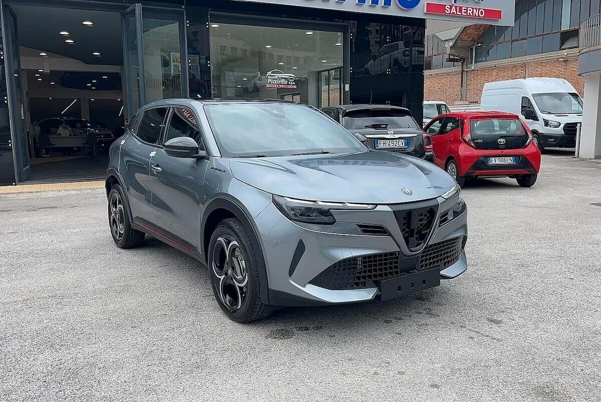 Alfa Romeo Junior 1.2 145 CV Hybrid eDCT6 KM0