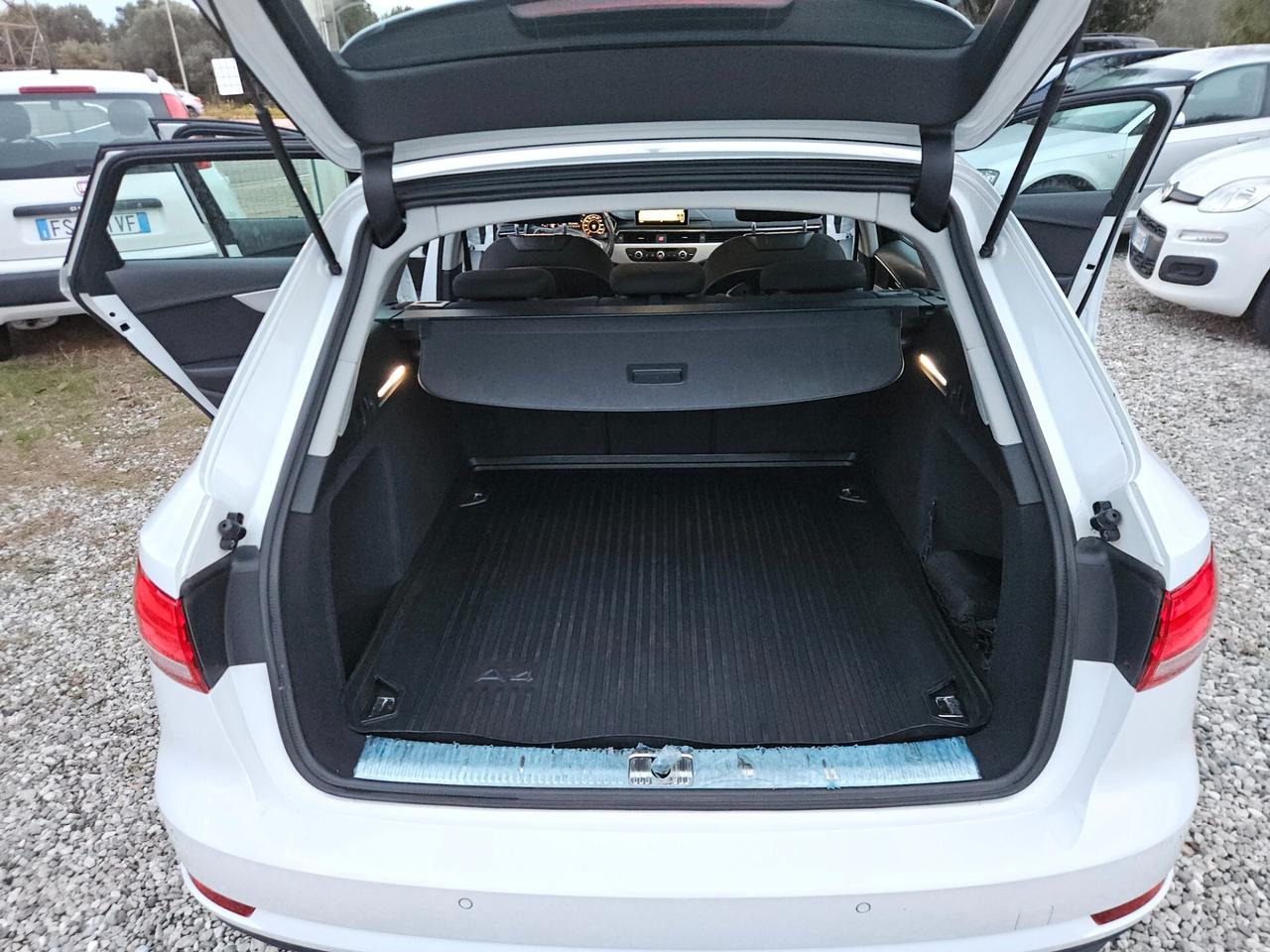 Audi A4 2.0 TDI 150 CV S tronic Sport Avant