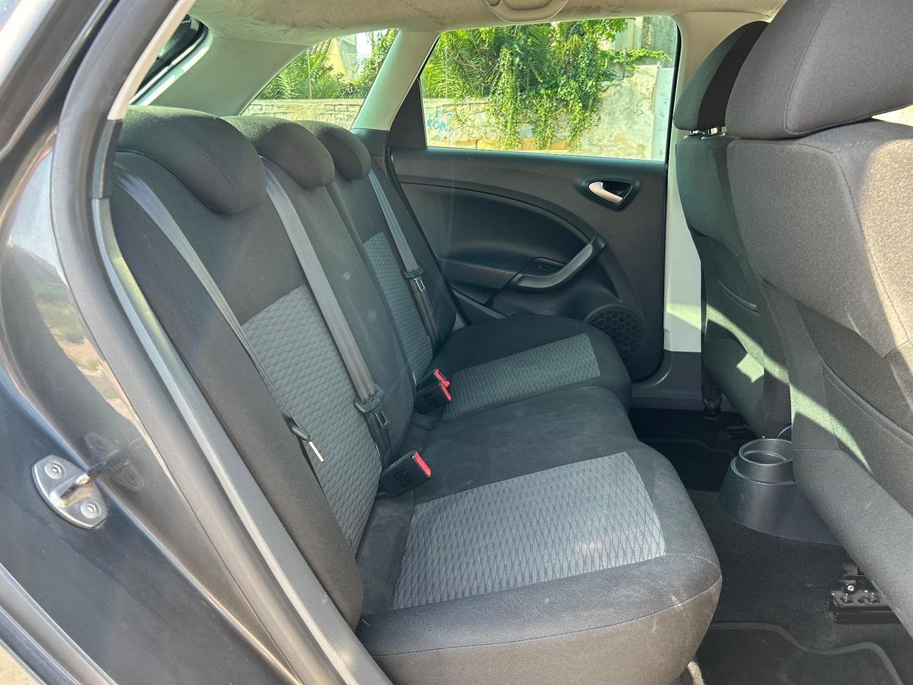 Seat Ibiza ST 1.6 TDI 105 CV CR DPF Sport