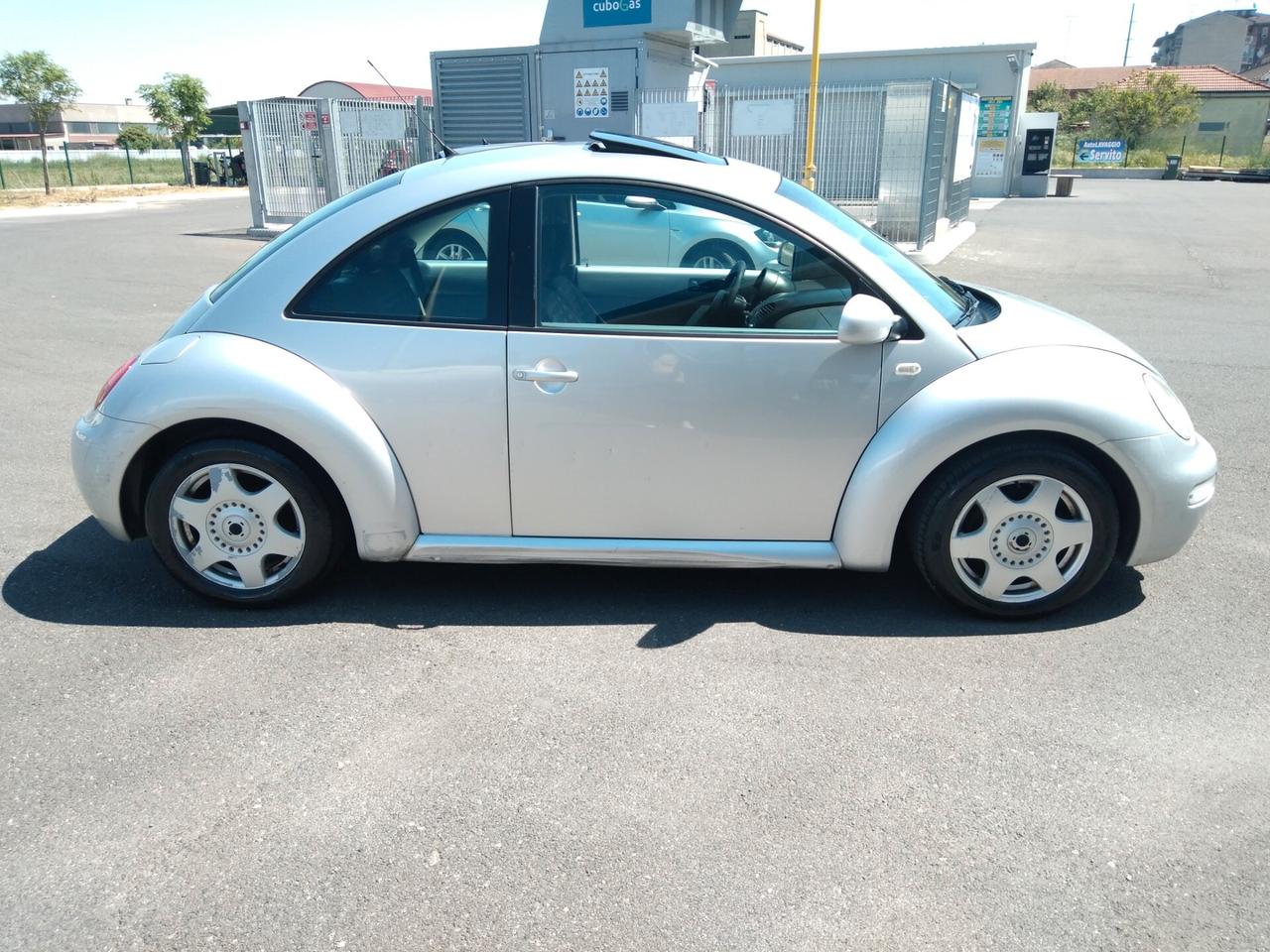 Volkswagen New Beetle 1.9 TDI 90cv xneopatentati