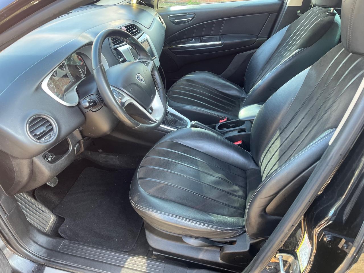 Lancia Delta 1.4 T-Jet 150 CV Platino