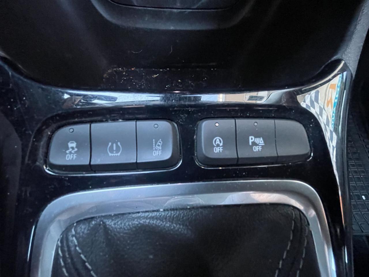 OPEL Crossland 1.5 ECOTEC D 110 CV unico proprietario