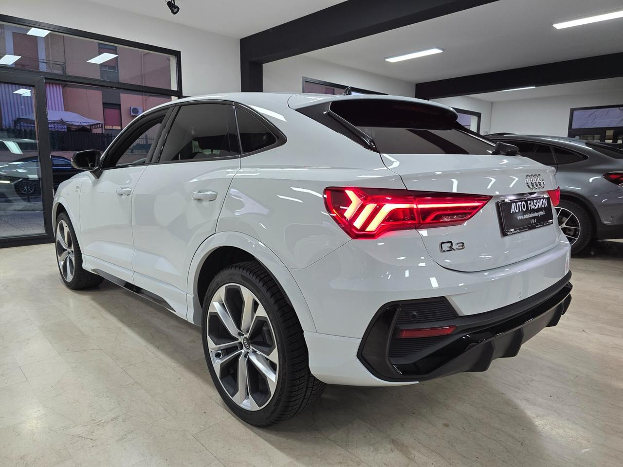 Audi Q3 SPB 35 TDI S tronic S line
