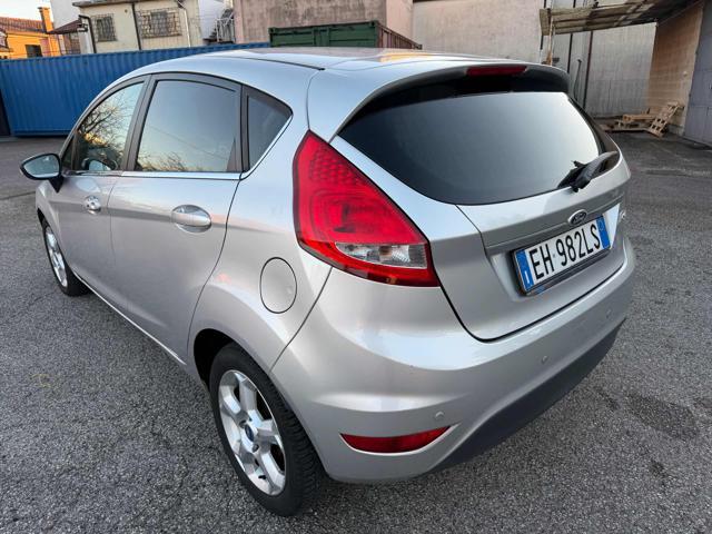 FORD Fiesta 1.4 5p BENZINA/GPL senza nessun lavoro da fare