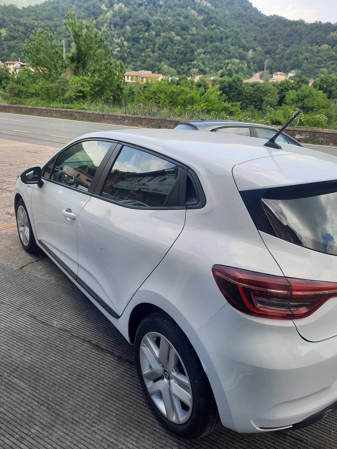 Renault Clio SCe 65 CV 5 porte Business