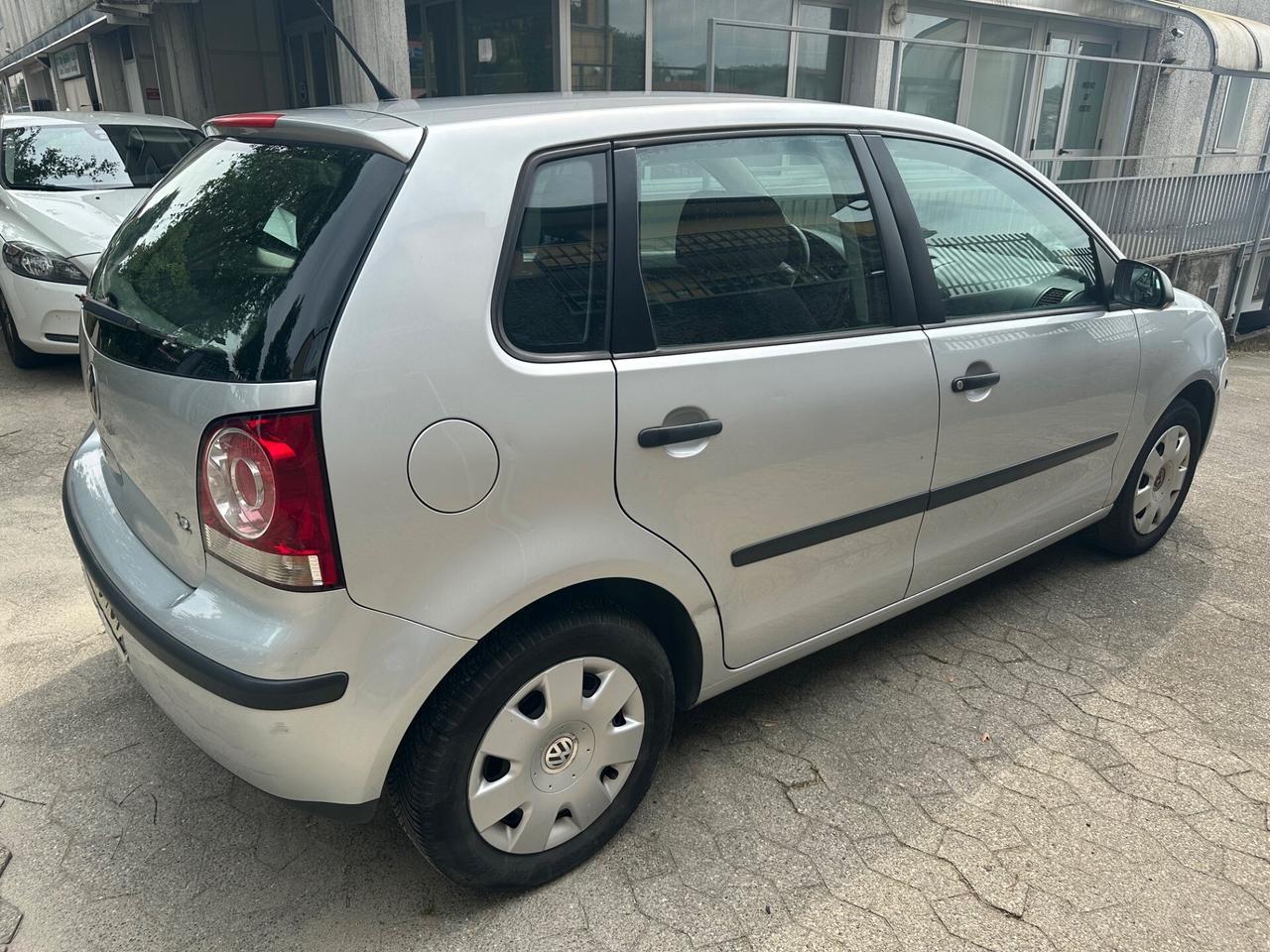 Volkswagen Polo 1.4/80CV 16V 5p. Comfortline