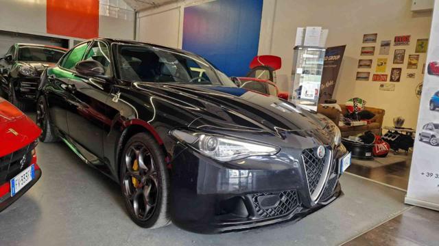 ALFA ROMEO Giulia 2.9 T V6 AT8 Quadrifoglio UNICO PROPRIETARIO!