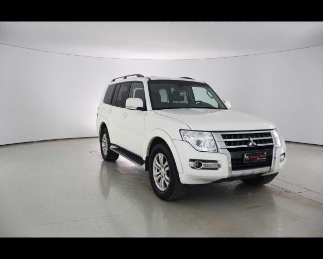 MITSUBISHI Pajero 3.2 DI-D 16V aut. 5p. Instyle DPF