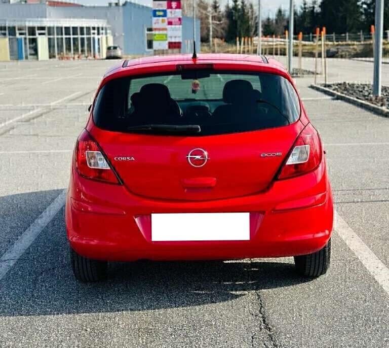 Opel Corsa - Fino a due anni di garnzia