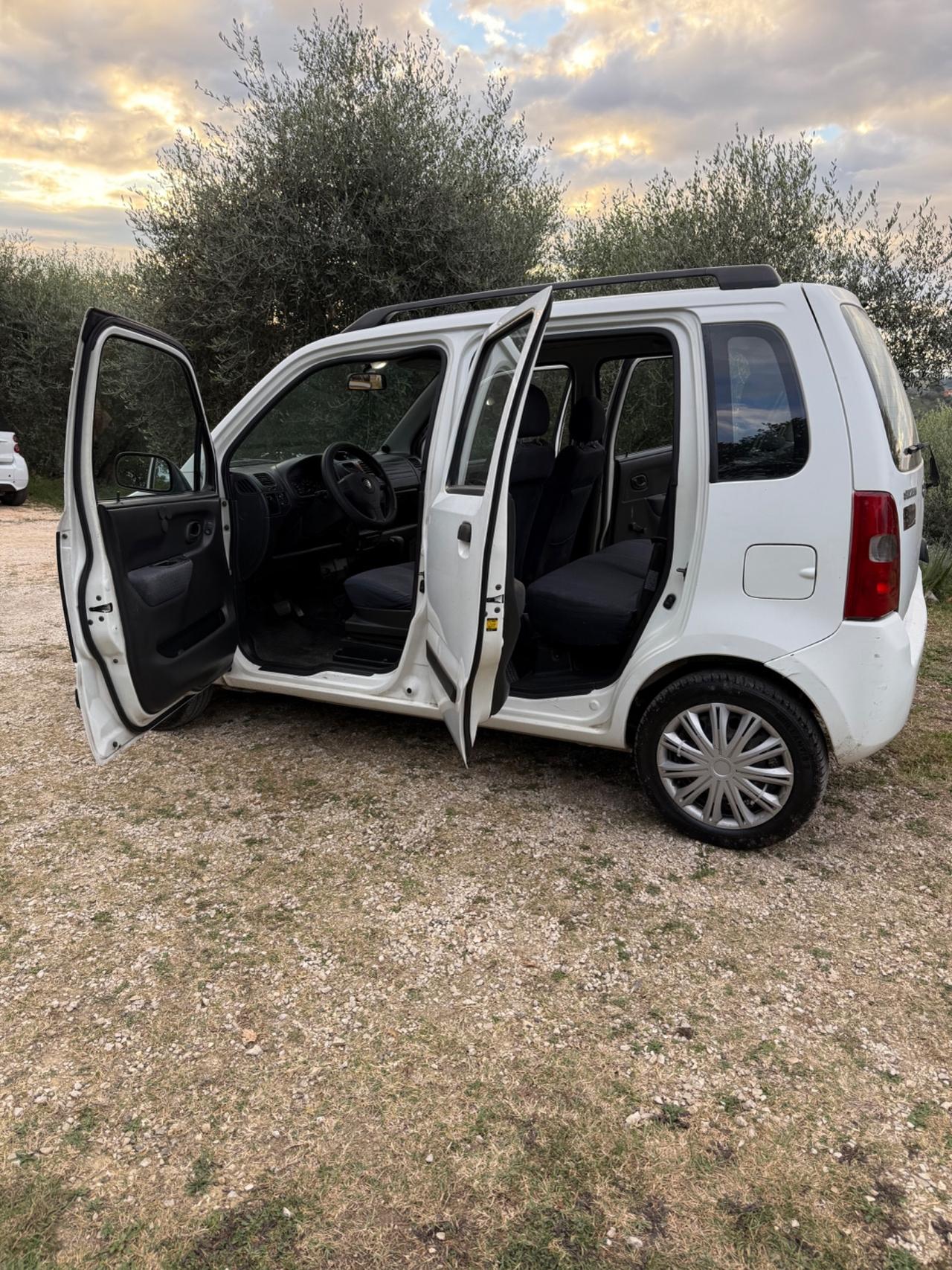 Suzuki Wagon R+ 1.3i VVT 16V cat GL
