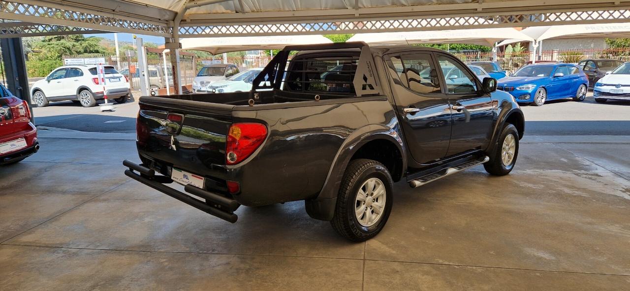 Mitsubishi L200 2.5 DI-D 136cv Doppia Cabina INVITE
