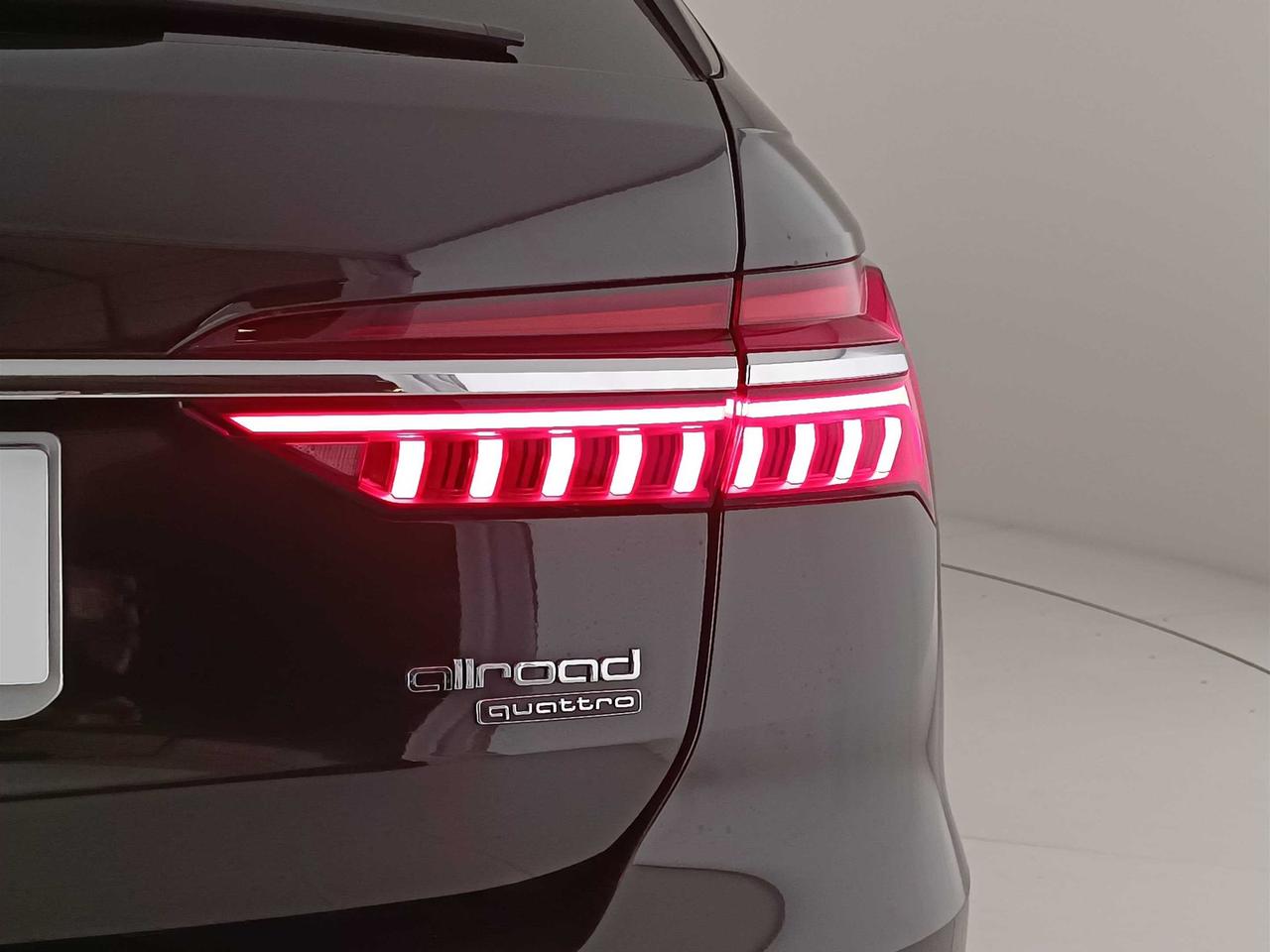 Audi A6 allroad allroad 40 2.0 tdi mhev 12v 204cv business advanced quattro ultra s tronic
