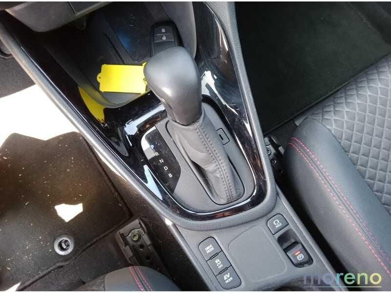 Toyota Yaris 1.5 hybrid Premiere
