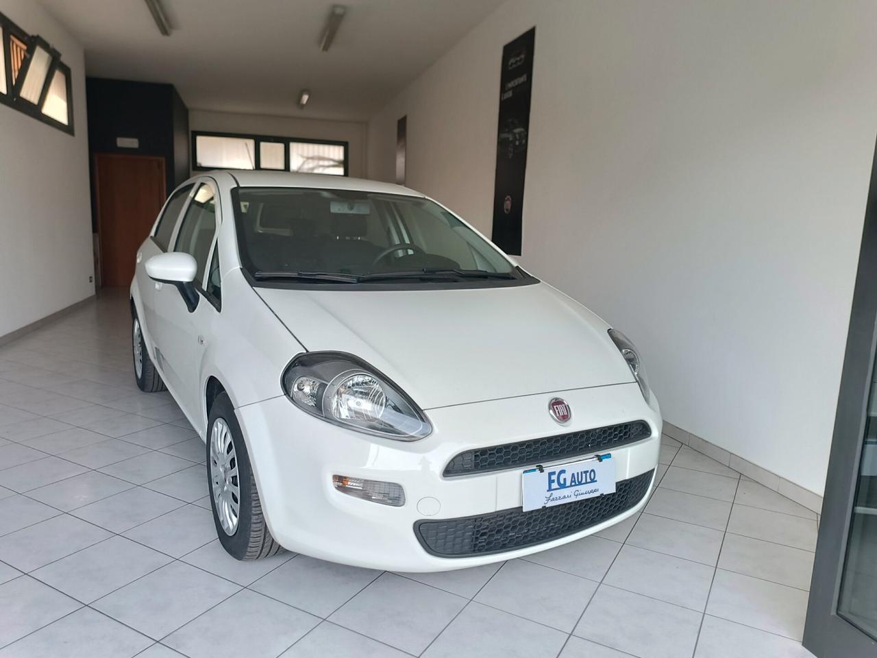 Fiat Punto 1.3 MJT II S&S 95 CV 5 porte Street