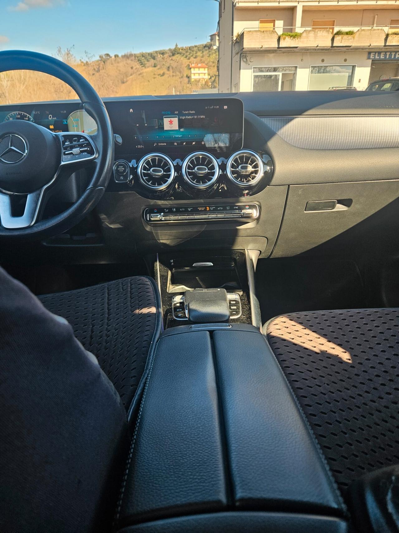Mercedes-benz B 180 d Automatic Sport