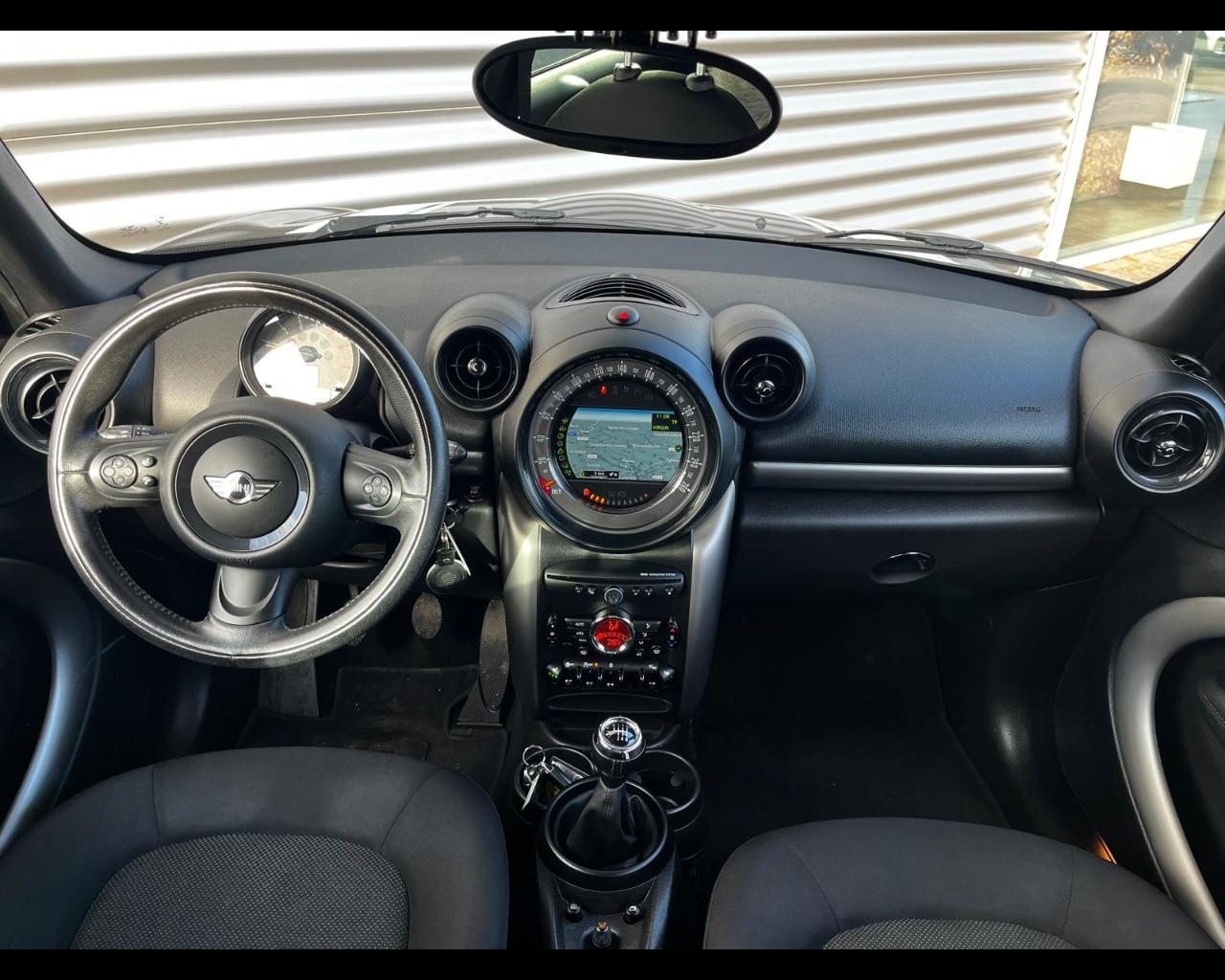 MINI MINI COUNTRYMAN 1.6D COOPER BUSINESS E6