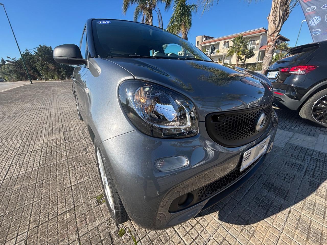 Smart ForFour 70 1.0 Youngster