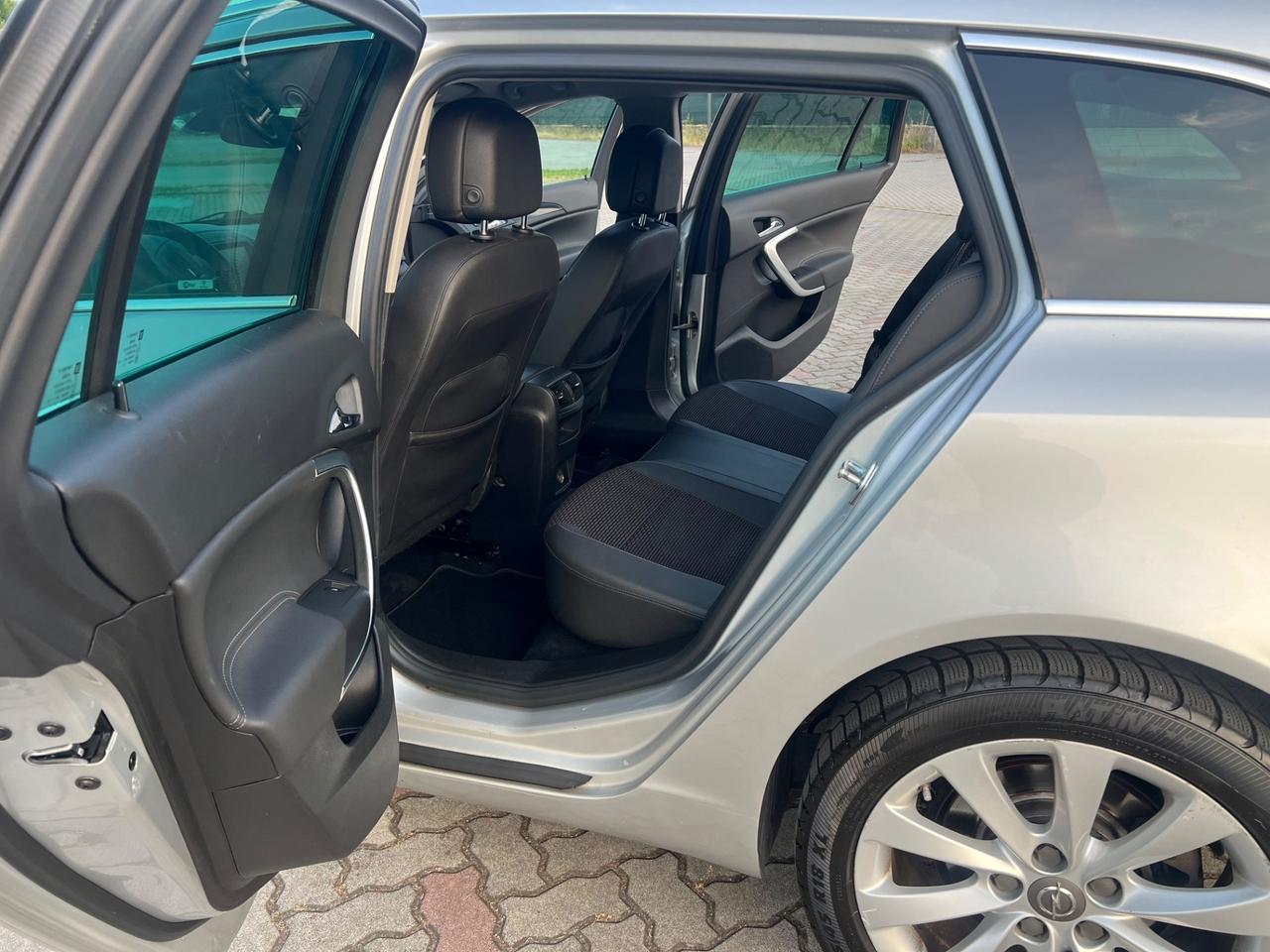 Opel Insignia 2.0 CDTI 140CV Ecopower 104gr. Sports Tourer Cosmo Business