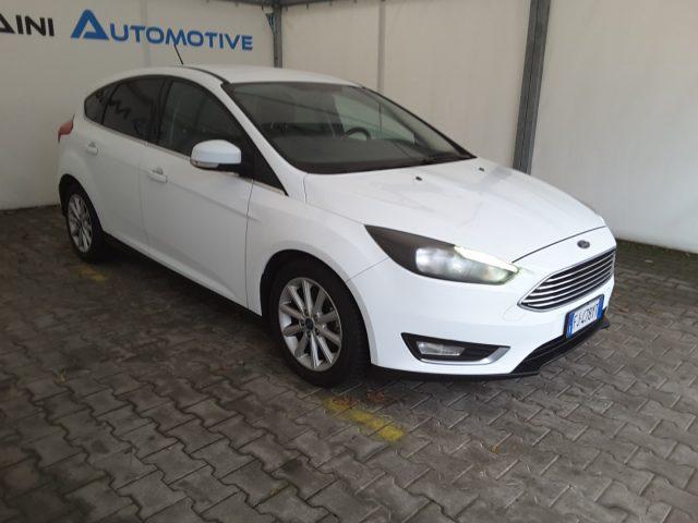 FORD Focus 1.5 TDCi 120cv Titanium *TAGLIANDI FORD*