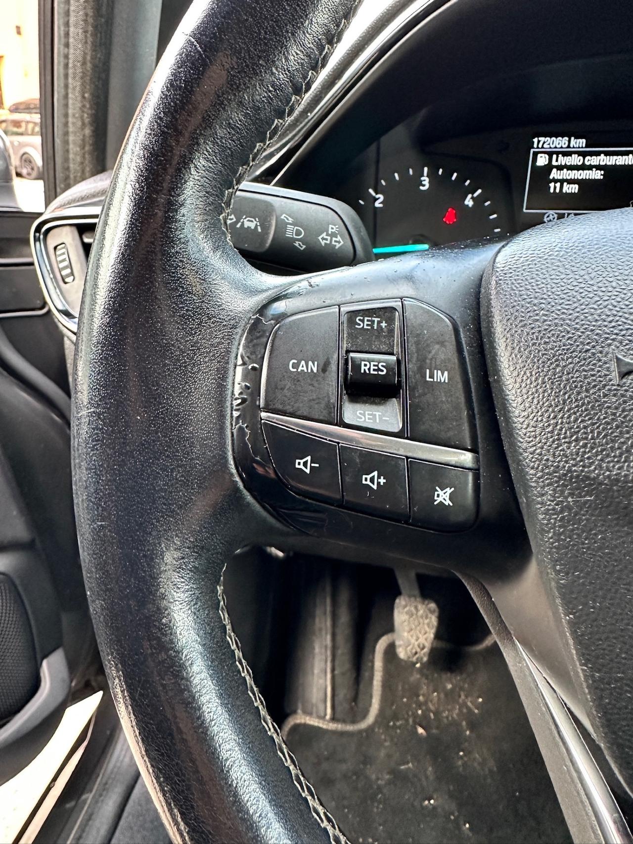 Ford Fiesta 1.5 EcoBlue 5 porte Vignale