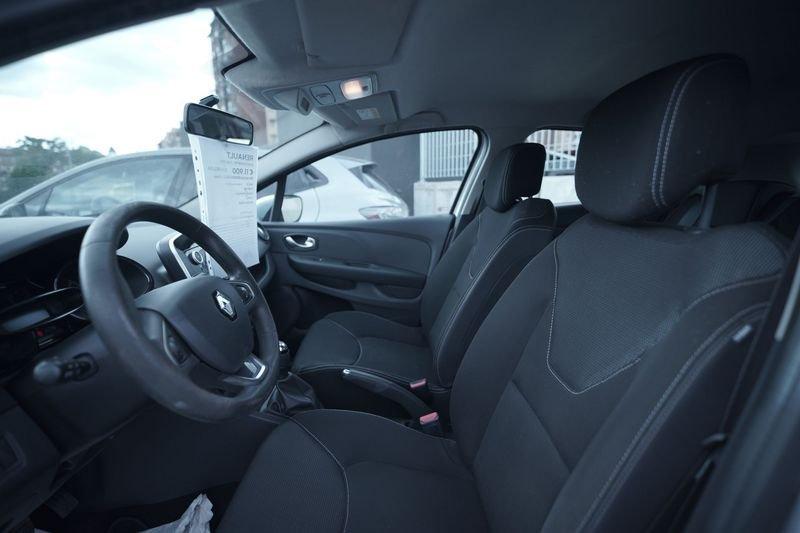 Renault Clio IV 2017 1.2 16v Zen 75cv