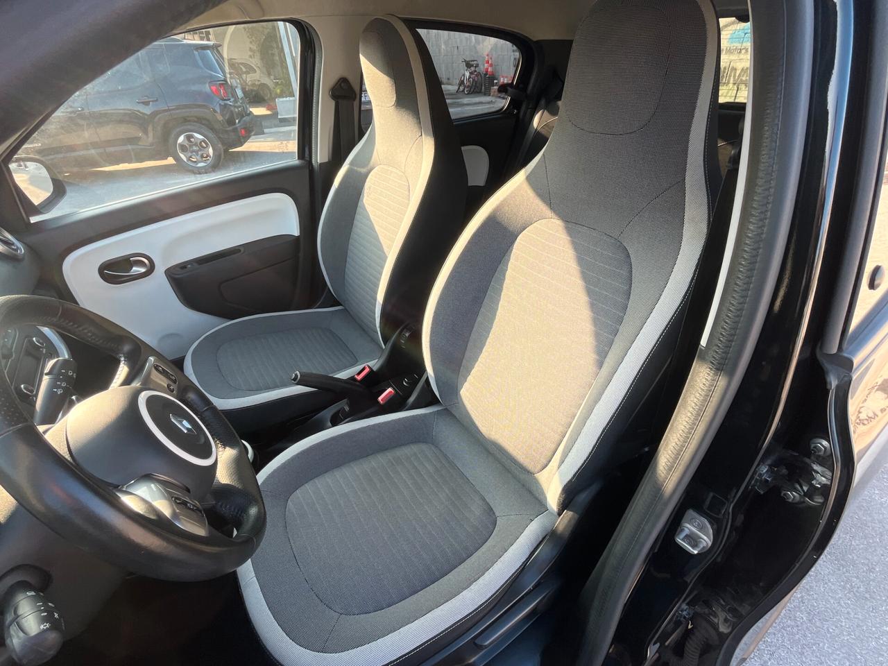 Renault Twingo SCe Limited