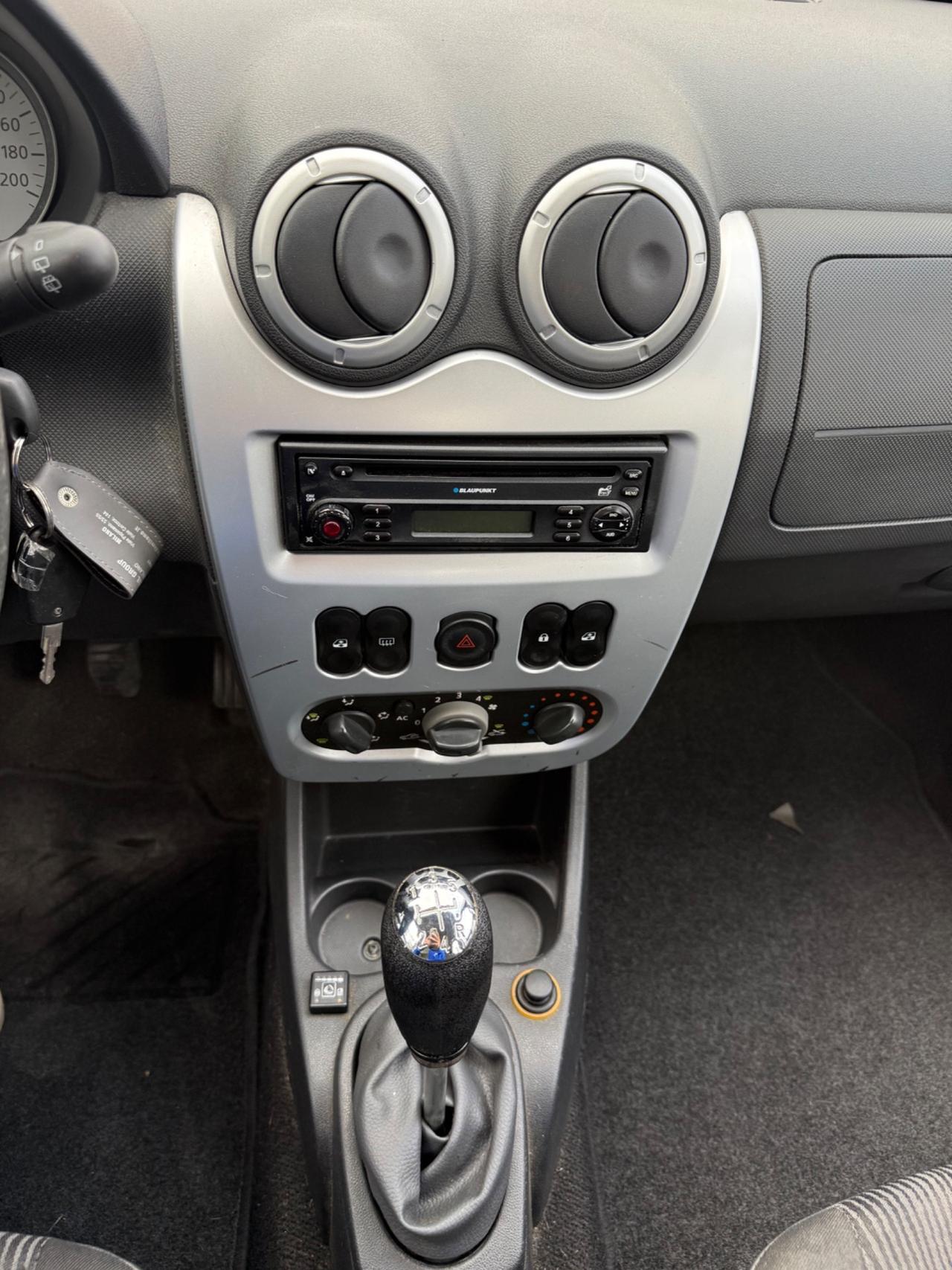 Dacia Sandero 1.4 8V GPL Lauréate