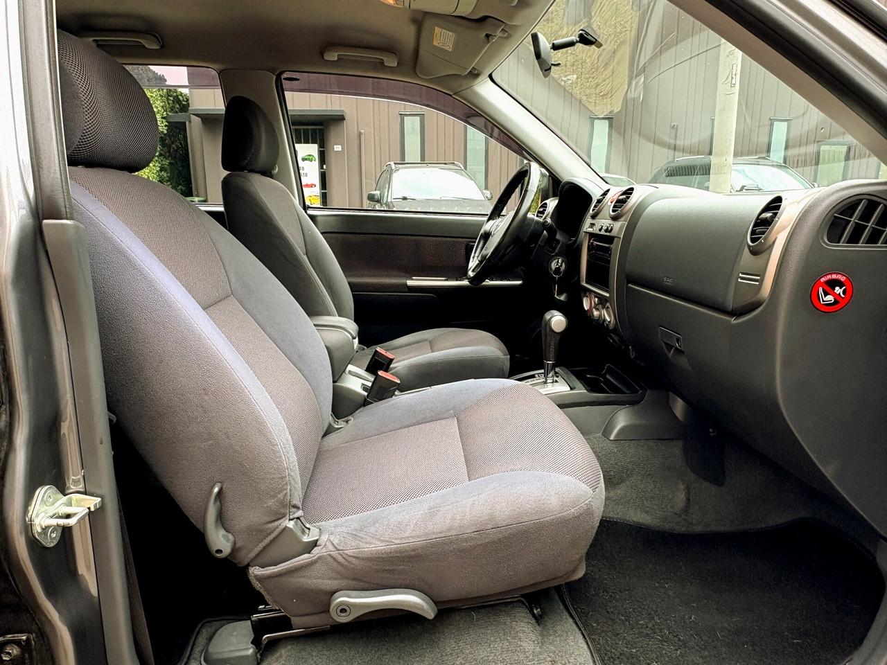 ISUZU D-MAX 3.0D 4x4 aut-D/Cabina-125000km -2010