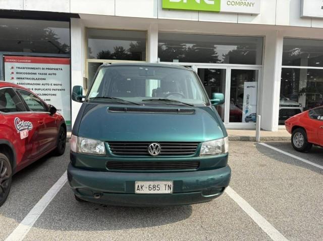 Volkswagen Caravelle 2.0