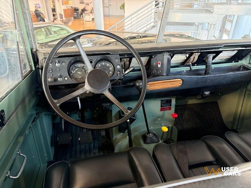 Land Rover 109 Serie III
