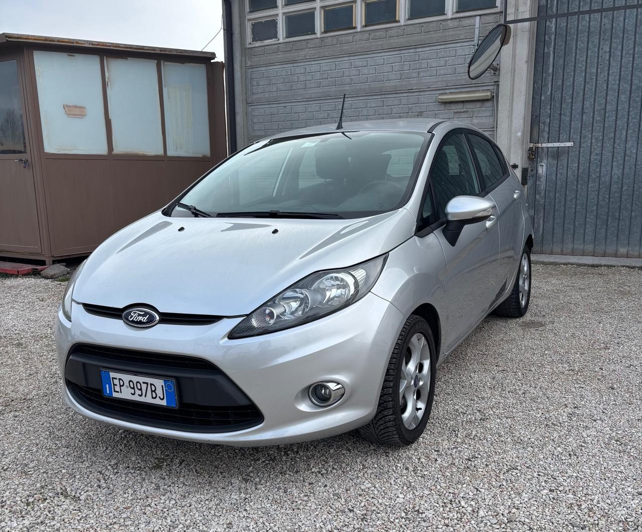 Ford Fiesta 1.4 5 porte Bz.- GPL Titanium