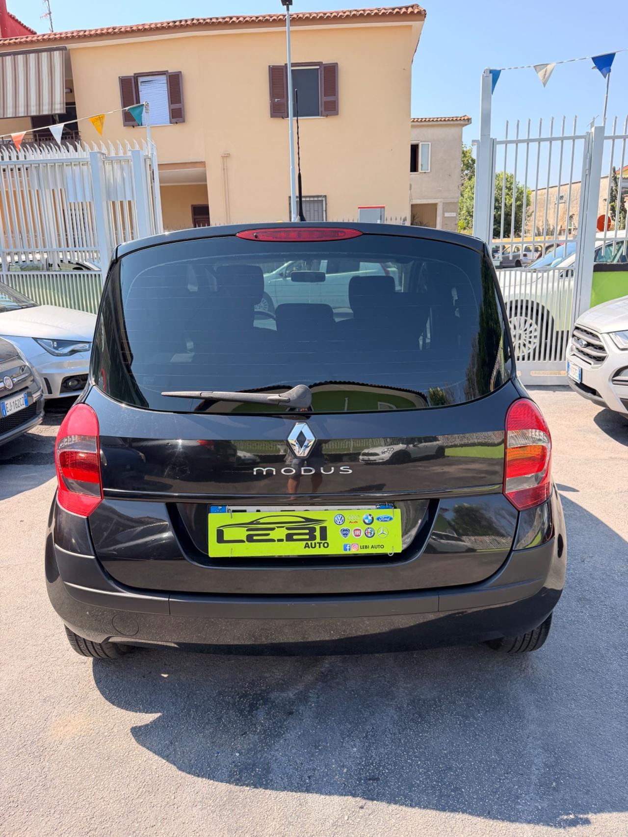 Renault Modus Grand 1.2 benzina Dynamique 150.000 Km