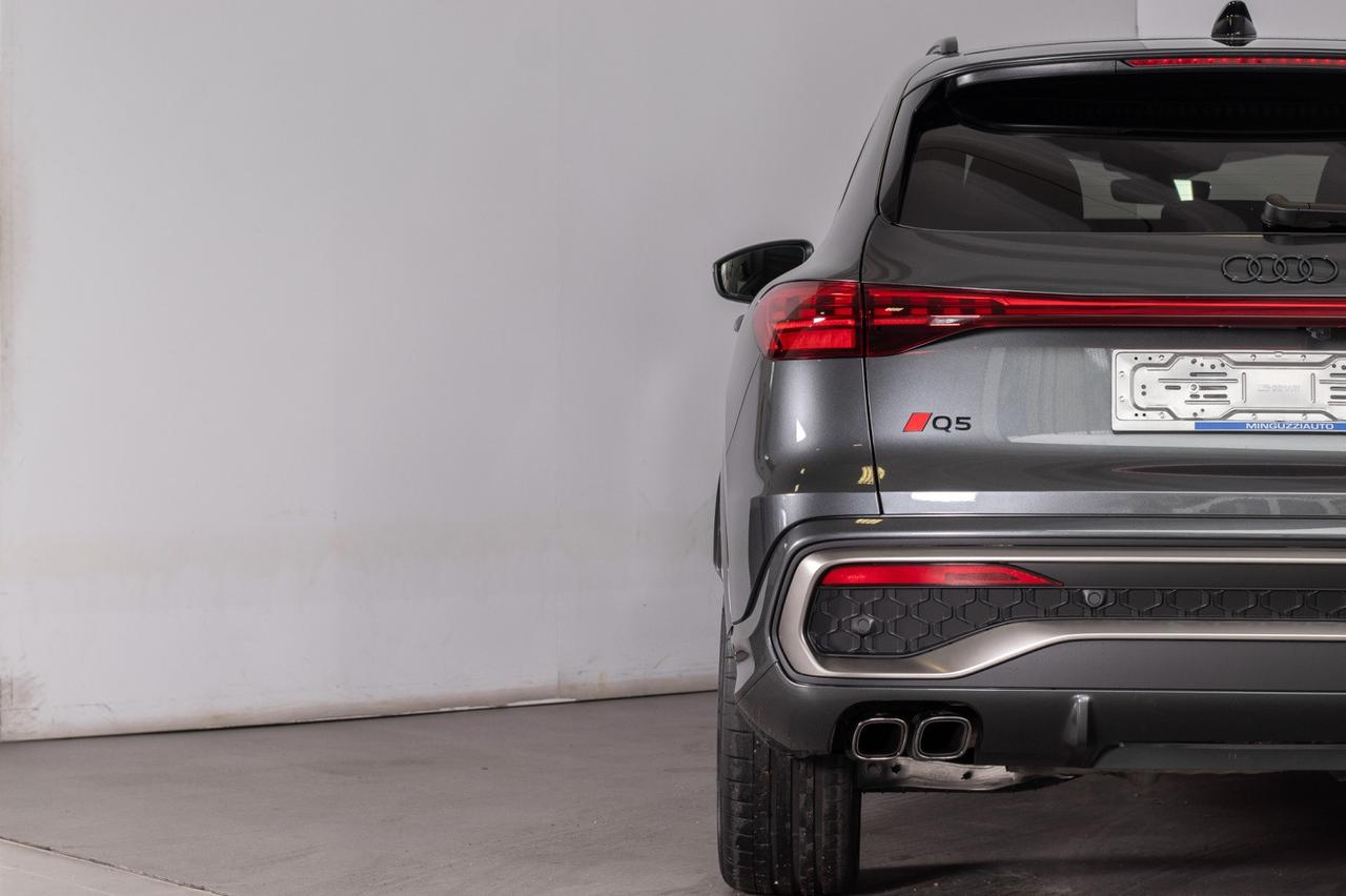Audi Q5 2.0 Tdi Quattro S Line S-tronic 204cv